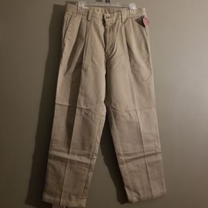 Dockers Classic Fit Original Khakis Chinos